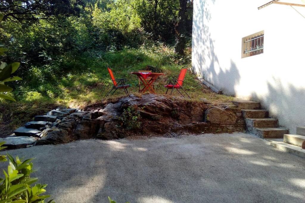 Duplex At The Foothills Of The Pyrenees Daire Geu Dış mekan fotoğraf